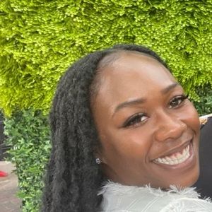 Meet your Posher, Schanel